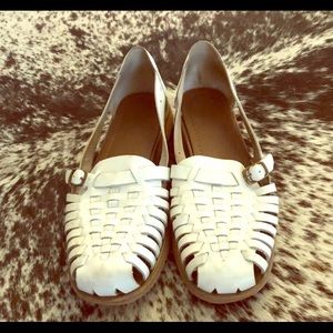 Vintage white Huarache sandals. Excellent condition.